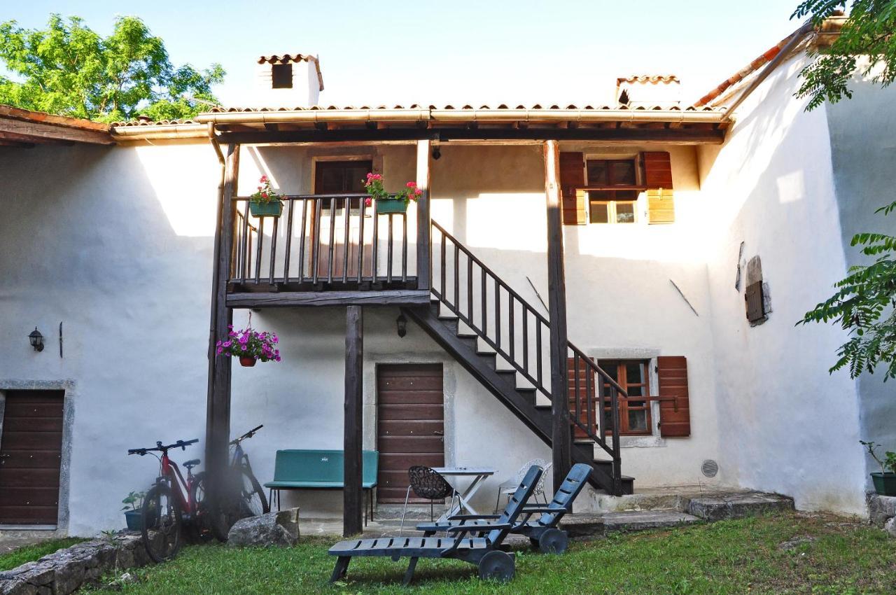 Traditional Stone House Kotli Buzet Esterno foto