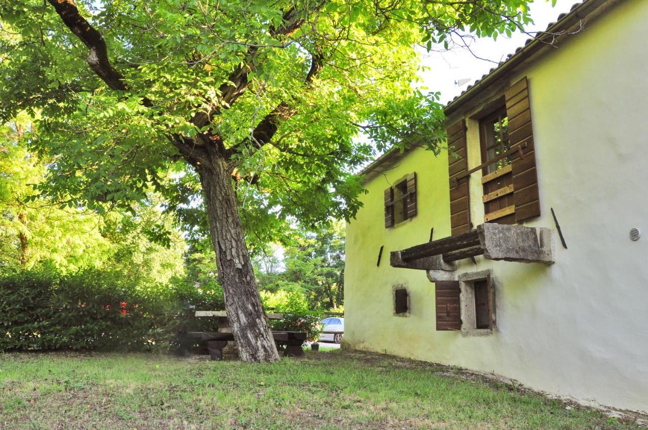 Traditional Stone House Kotli Buzet Esterno foto