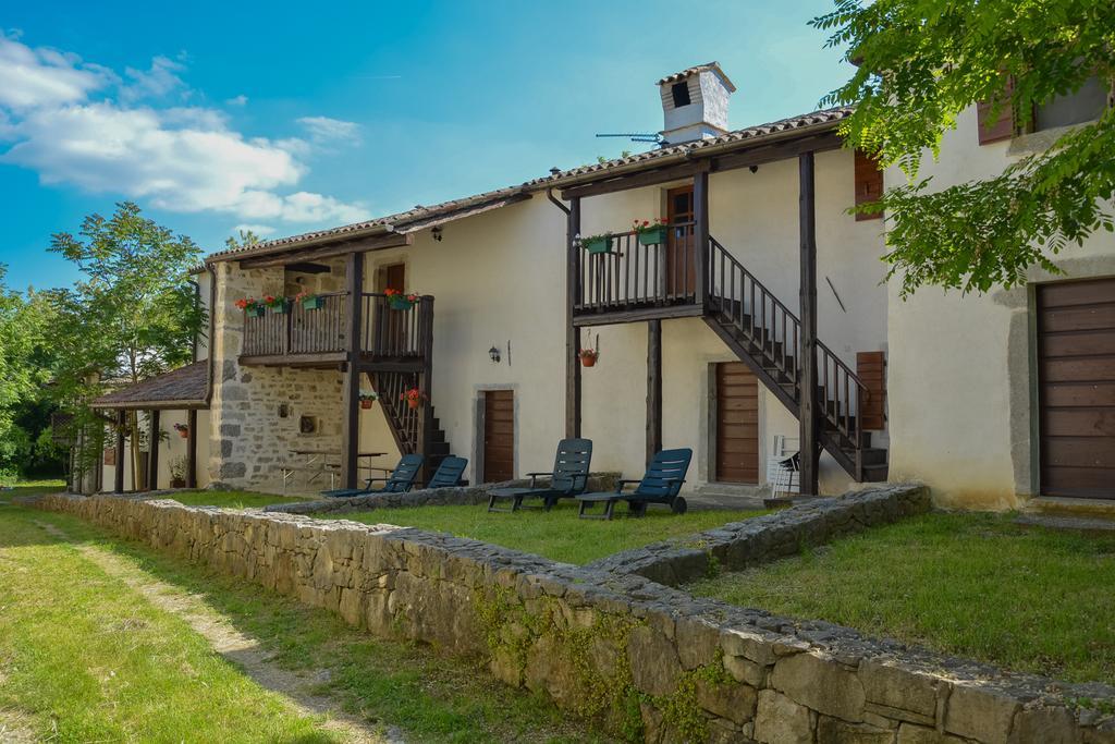 Traditional Stone House Kotli Buzet Esterno foto